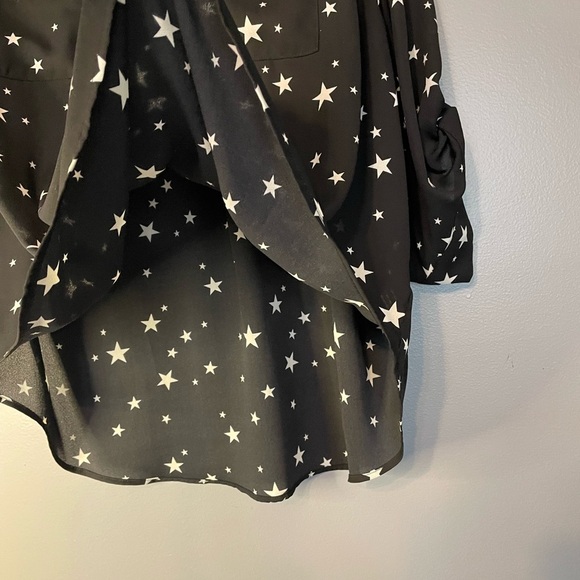Torrid Harper 3/4 sleeve pullover Blouse Black Starry Stars Size 1x - Picture 9 of 15